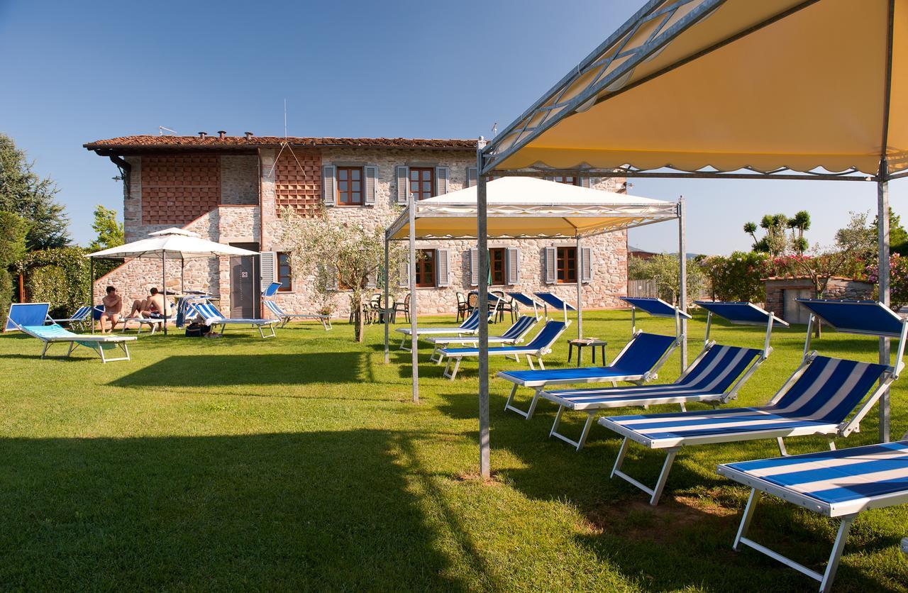 Agriturismo Casolare Lucchese Lucca Kültér fotó