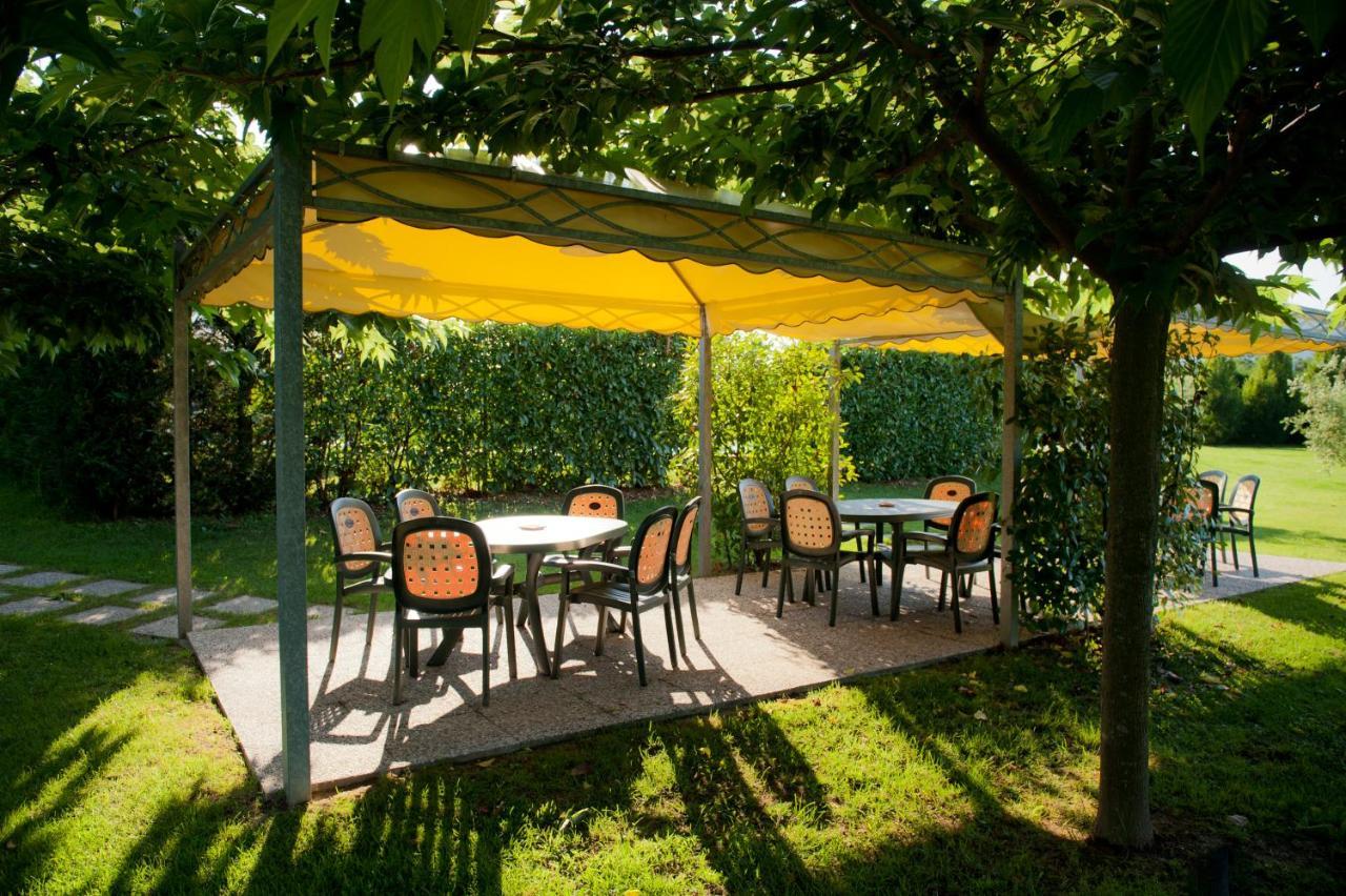 Agriturismo Casolare Lucchese Lucca Kültér fotó