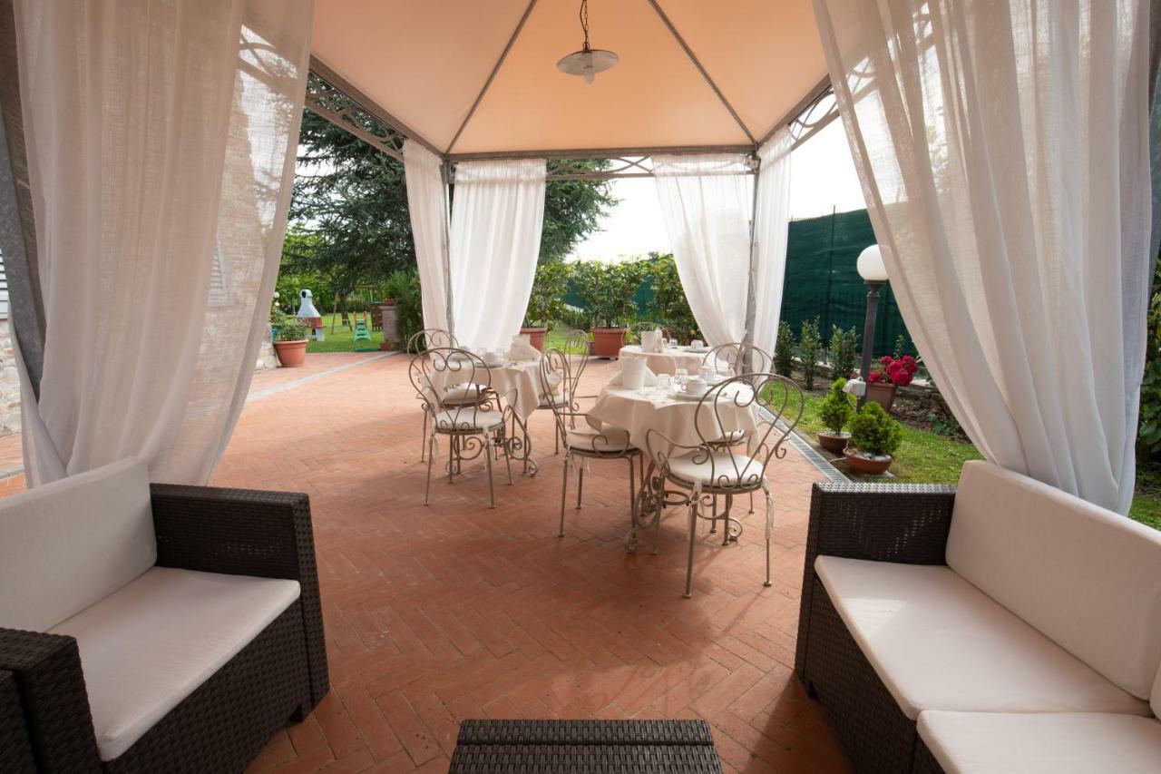 Agriturismo Casolare Lucchese Lucca Kültér fotó
