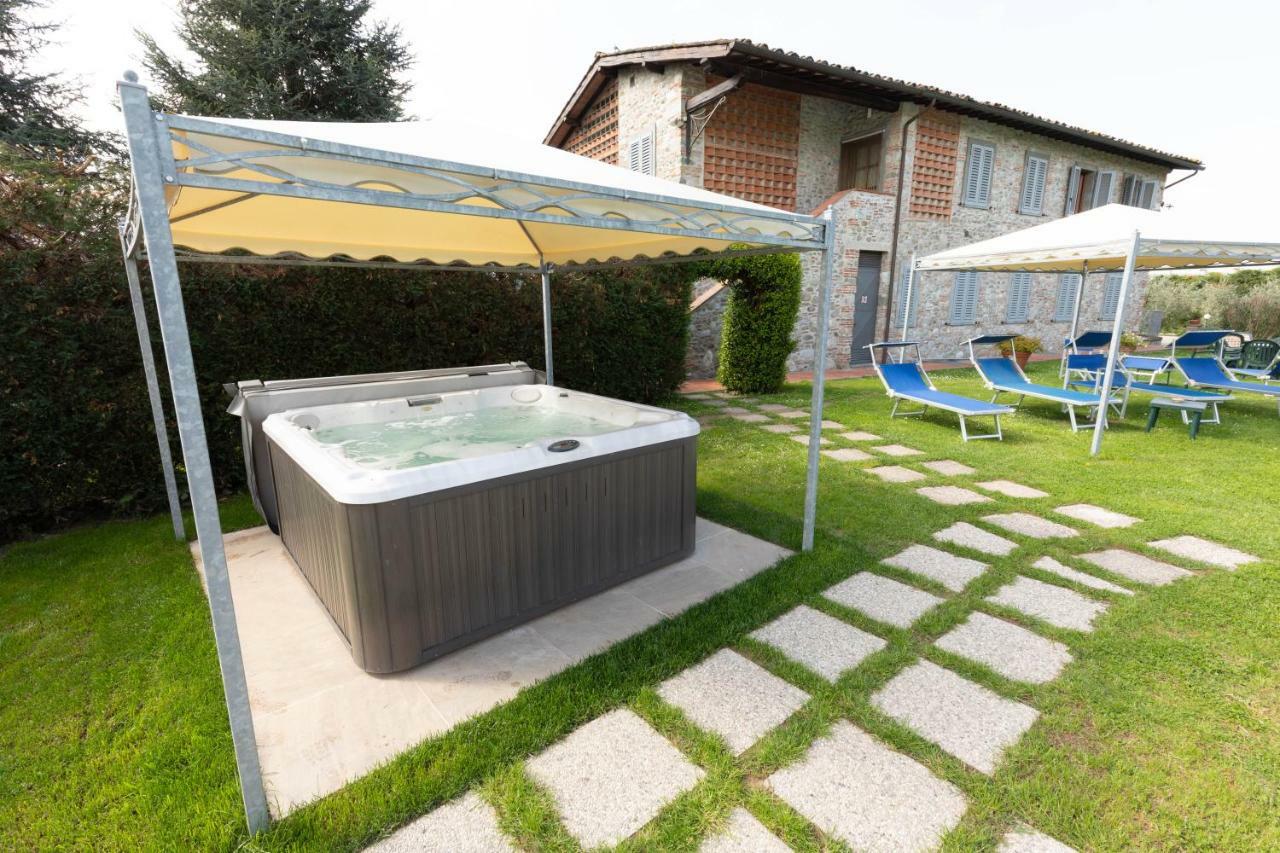 Agriturismo Casolare Lucchese Lucca Kültér fotó